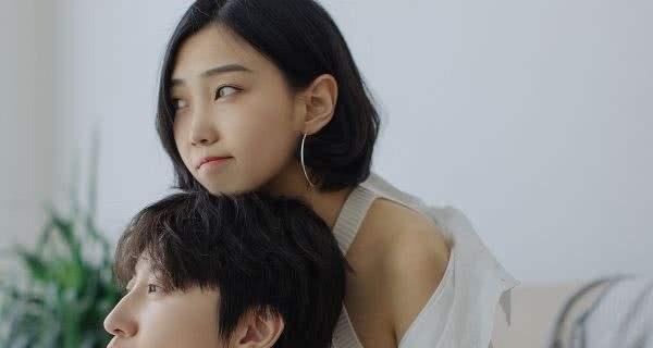 恋爱中自私的男人有哪些表现？如何应对这些行为？