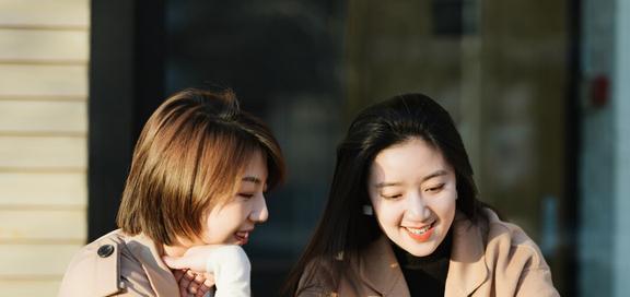 出嫁女儿离婚女方父母的心理反应是什么？如何处理这种情况？