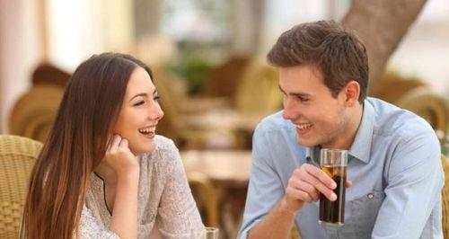和女友吵架后如何挽回感情？分手边缘的解决方法是什么？