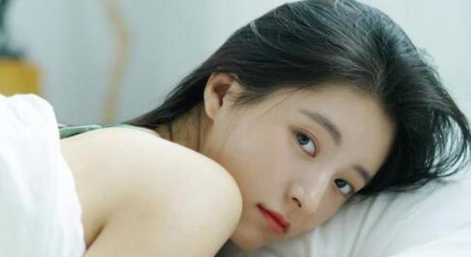 婚内出轨的人值得被原谅吗？如何处理婚姻中的不忠行为？