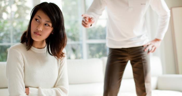 女人如何应对男人出轨？有哪些有效的策略？
