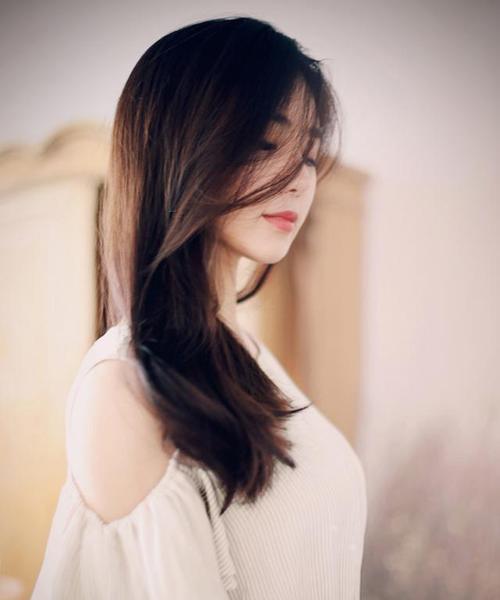 女人对你动心后会有怎样的表现？如何识别她的心意？