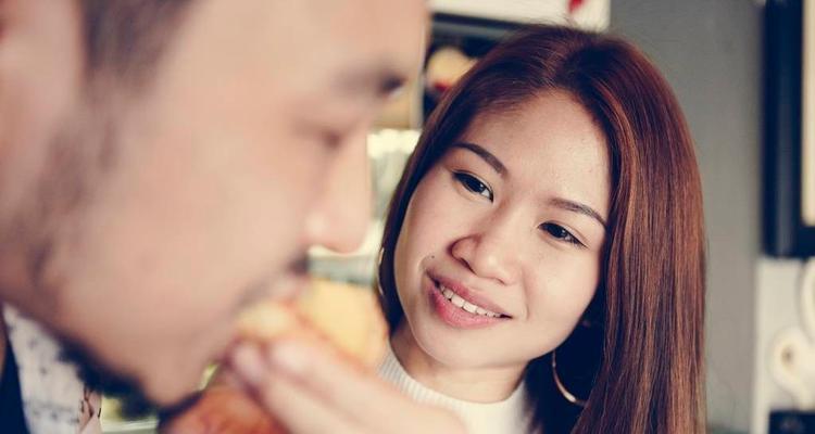 女人发现老公出轨了怎么办？如何挽回老公的心？