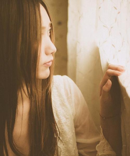 女人在什么时期最容易出轨？如何预防和处理婚姻中的不忠行为？