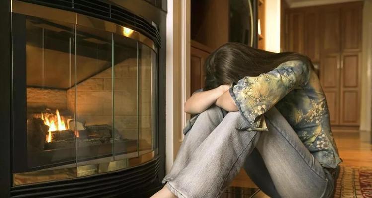 分手后失联几年还要去挽回吗？如何决定是否挽回一段感情？
