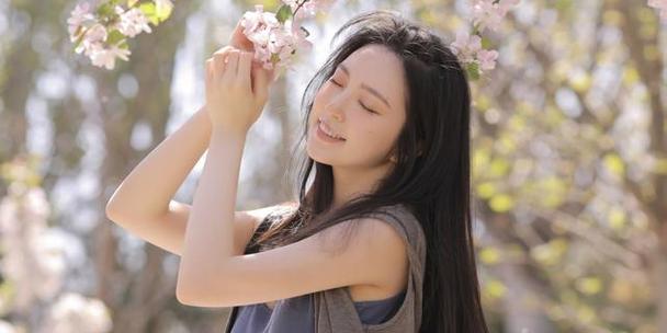 分手后多久联系对方最适宜？如何有效挽回感情？