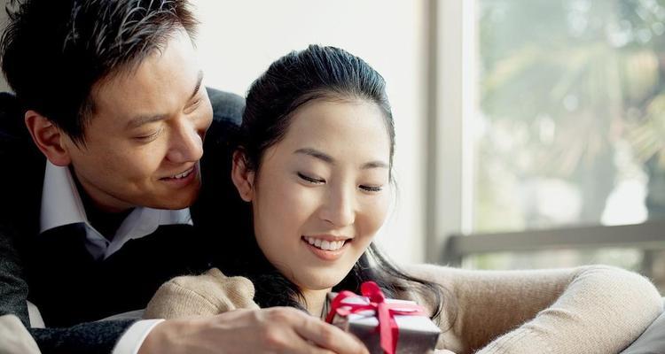 男人如何挽回出轨女人？有效策略和步骤是什么？