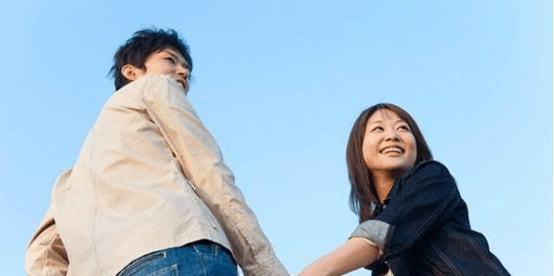 异地恋男生想分手有哪些征兆？如何挽回感情？