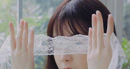挽回前任男友的正确方法？快要结婚时如何挽回他的心？