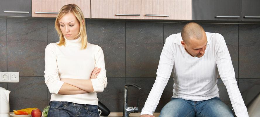 面对老婆外遇和离婚要求，我该如何应对？