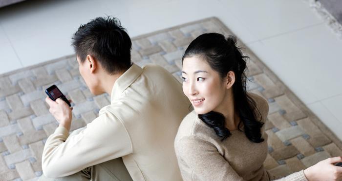 挽回老婆却越来越让她厌恶我的原因（探究心理学视角下的挽回误区）