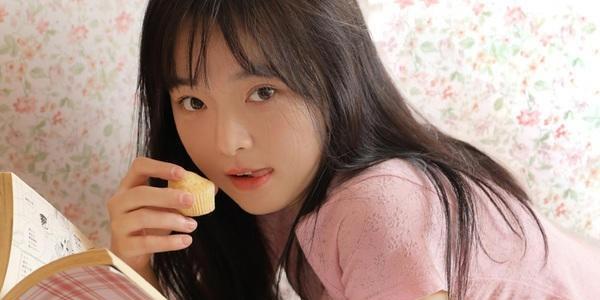 女生和我玩暧昧时我追她的成功率是多少？如何提高追到她的几率？