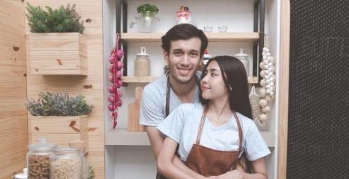 婚姻中出轨后如何处理（婚姻维系与出轨原因）