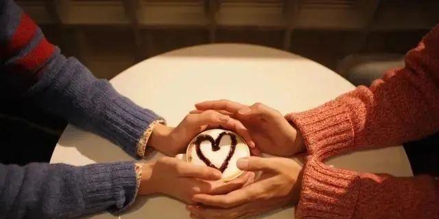 婚姻不顺，如何走出困境（探索婚姻危机背后的原因）