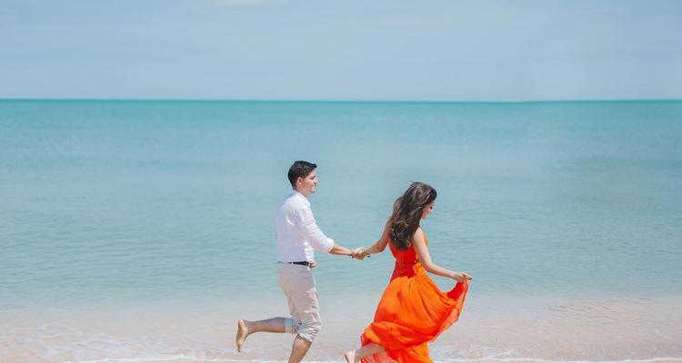 老公觉得我不顾家想离婚，我该怎么办（夫妻关系危机）