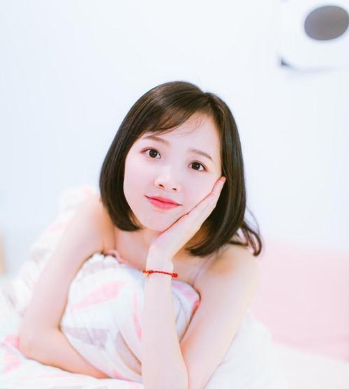 当你被女友冷落了，应该怎么办（如何应对女友的冷落和失落感）