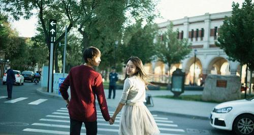 如何正确追回前女友？挽回爱情的正确方法是什么？