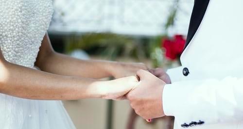 女人发生婚外情为什么通常只有离婚？婚外情对婚姻的影响有多大？