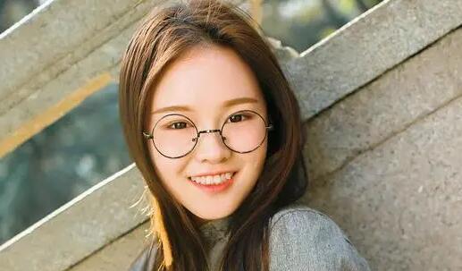 如何成功挽回犹豫不决的前女友（掌握有效沟通技巧）