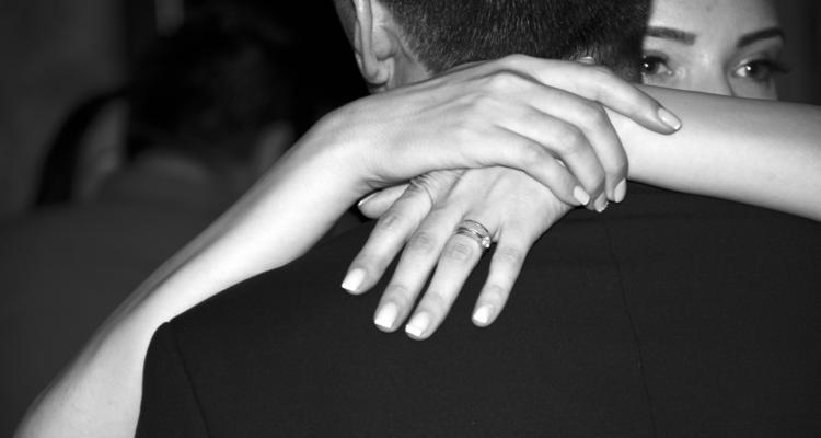 彻底了断婚外情，保护家庭和幸福（危害须知）