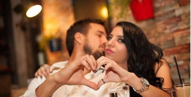 如何用套路话挽回前男友？挽回男友最有效的话术是什么？