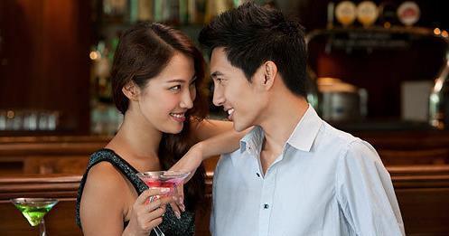 父母婚外情怎么处理最好？有效沟通和法律咨询是关键步骤吗？