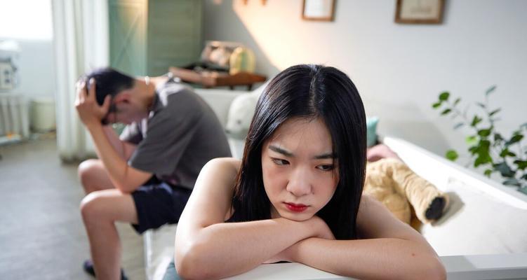 如何应对丈夫的外遇（发现丈夫出轨）