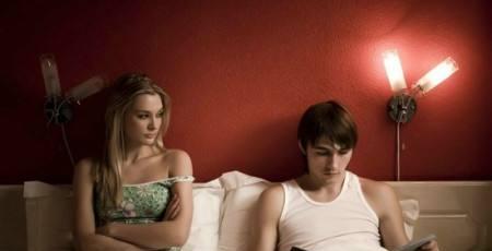 出轨后挽回爱情有可能吗？如何修复破裂的信任？