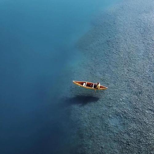 用真相重构世界（探究真相的力量）